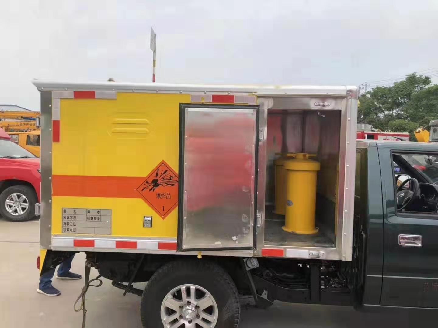 都兰爆破器材运输车行业深度解析：规格选择与运输效能的更优配置